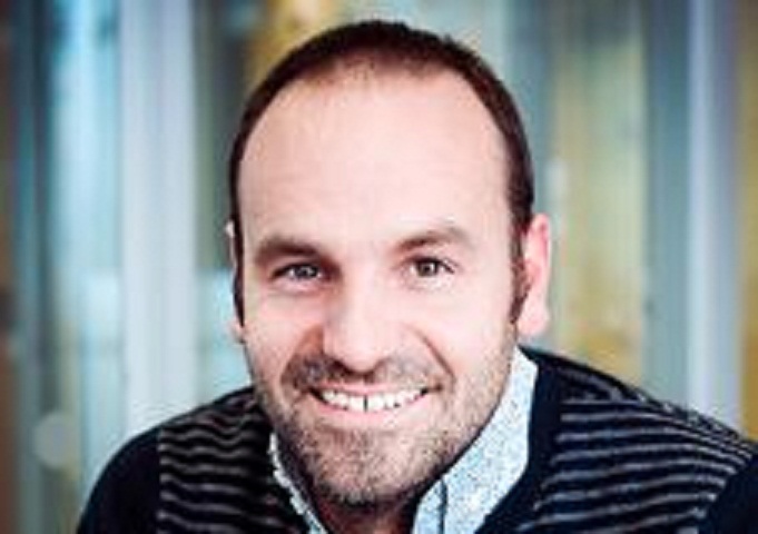 Canonical founder Mark Shuttleworth takes aim at VMware and Red Hat at  OpenStack Summit