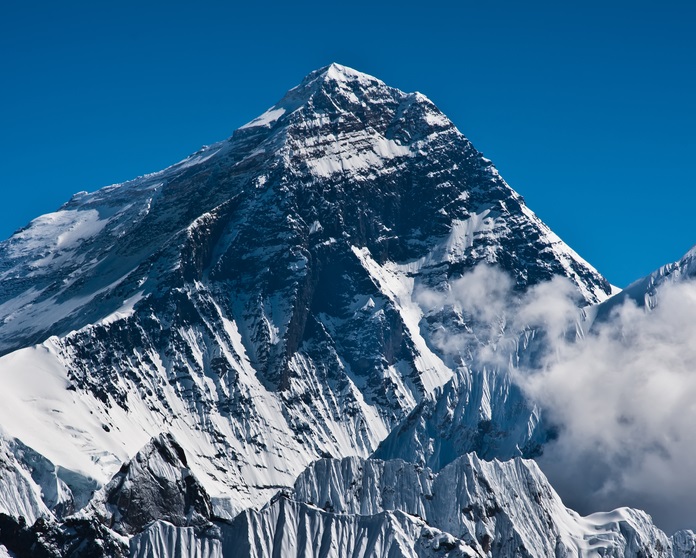 Huawei Gets 4G Up Mount Everest