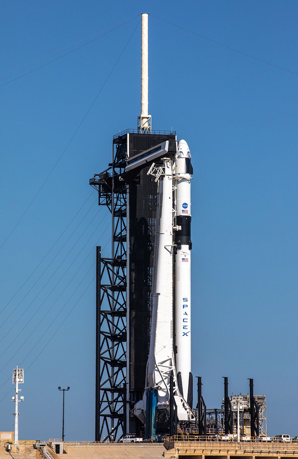 SpaceX Prepares For First Manned Mission | Silicon UK Tech News