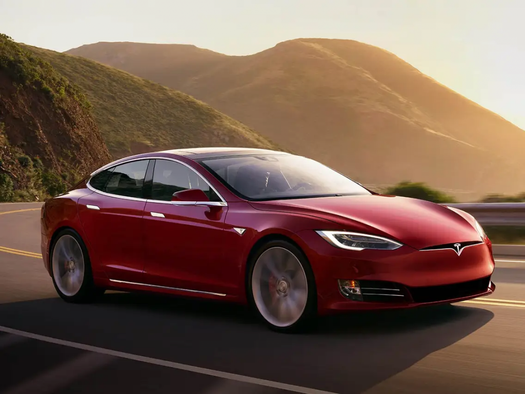 Tesla 'Recalls' Two Million Cars Autopilot Risk | Silicon UK